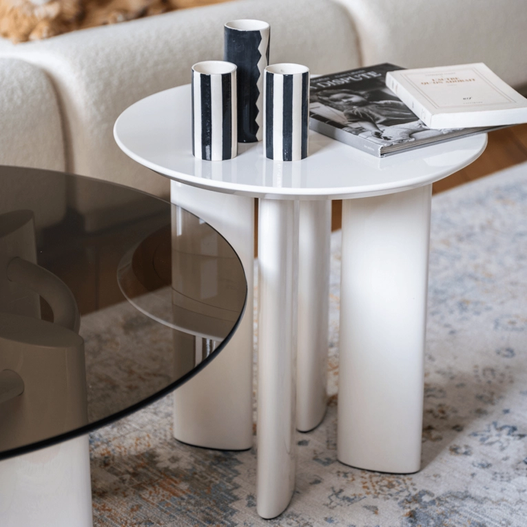Table d'appoint guéridon CARLOTTA Blanc Crème THE SOCIALITE FAMILY
