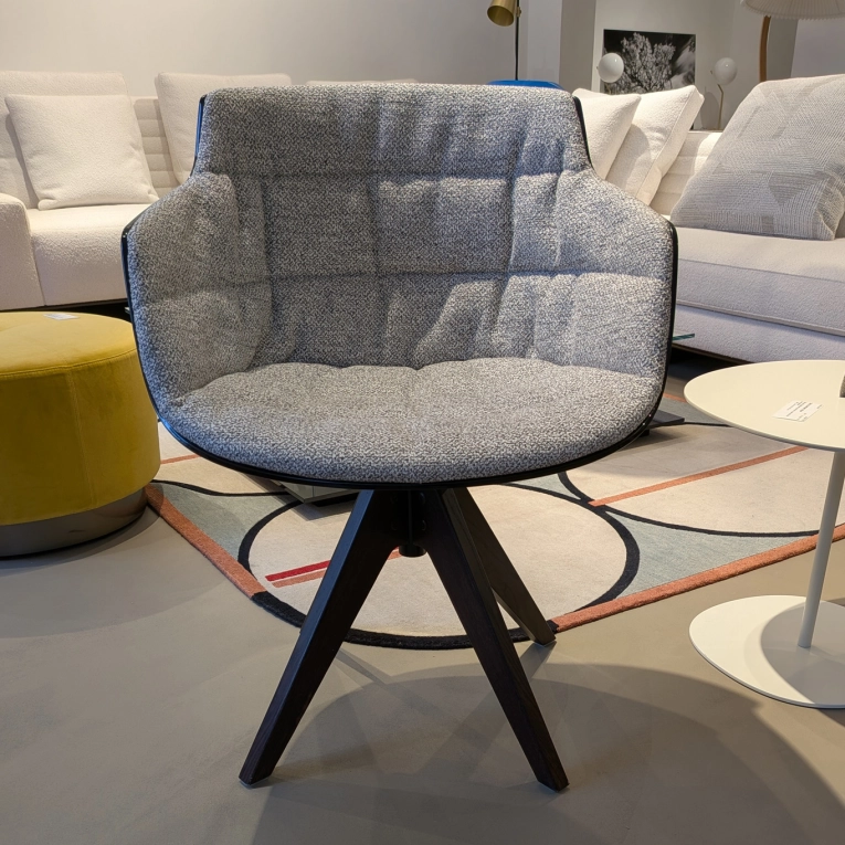 Chair with armrests FLOW  Brown oak base MDF ITALIA