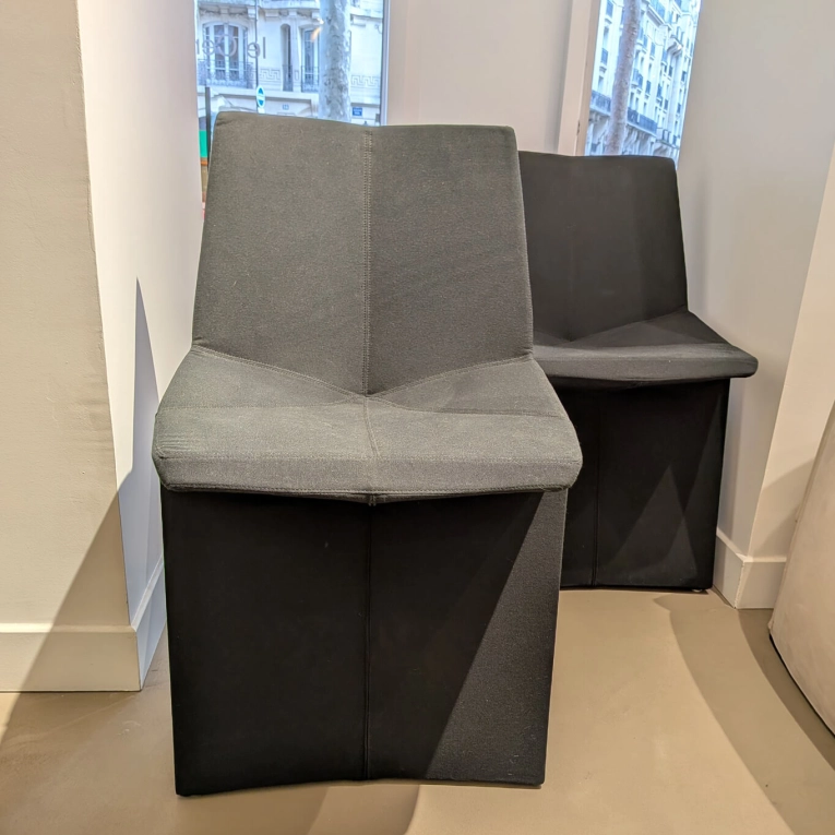 Dining Chair MARS Gris/Noir CLASSICON
