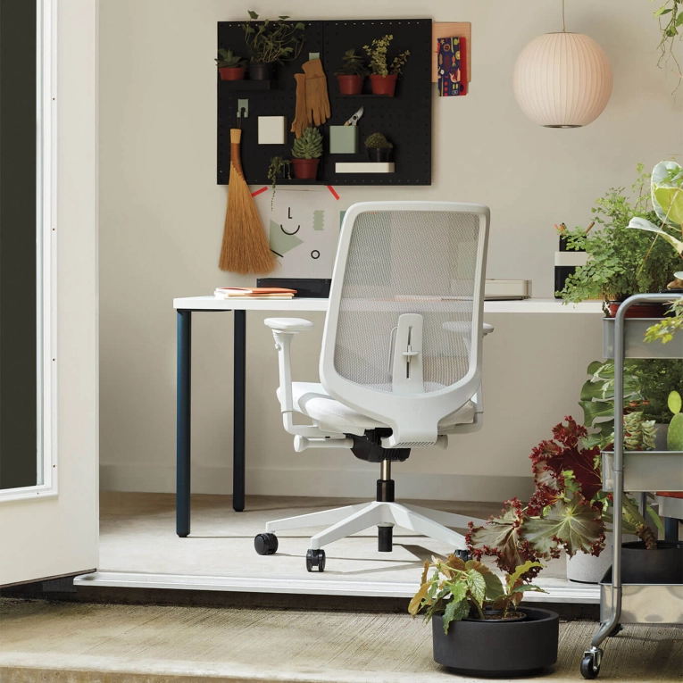 VERUS Mineral 123 Iceberg / Mineral HERMAN MILLER
