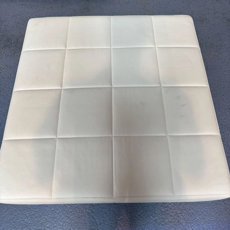 Pouf QUADRA Blanc POLTRONA FRAU