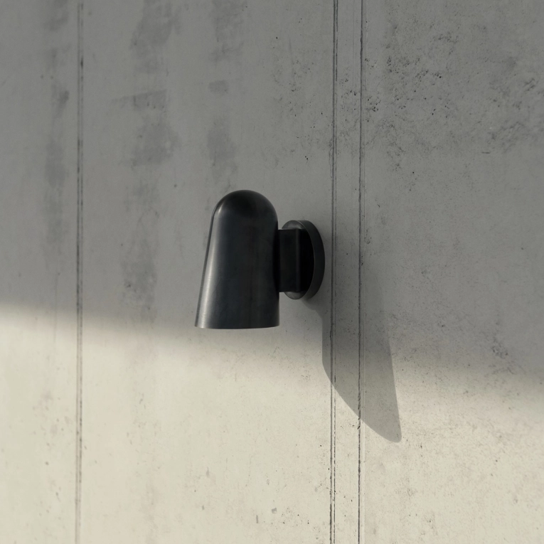 Wall light SOLID SC104 Black AND TRADITION