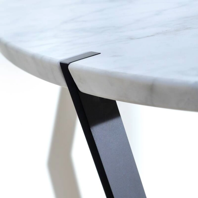 Table d'appoint guéridon STAR Noir COEDITION