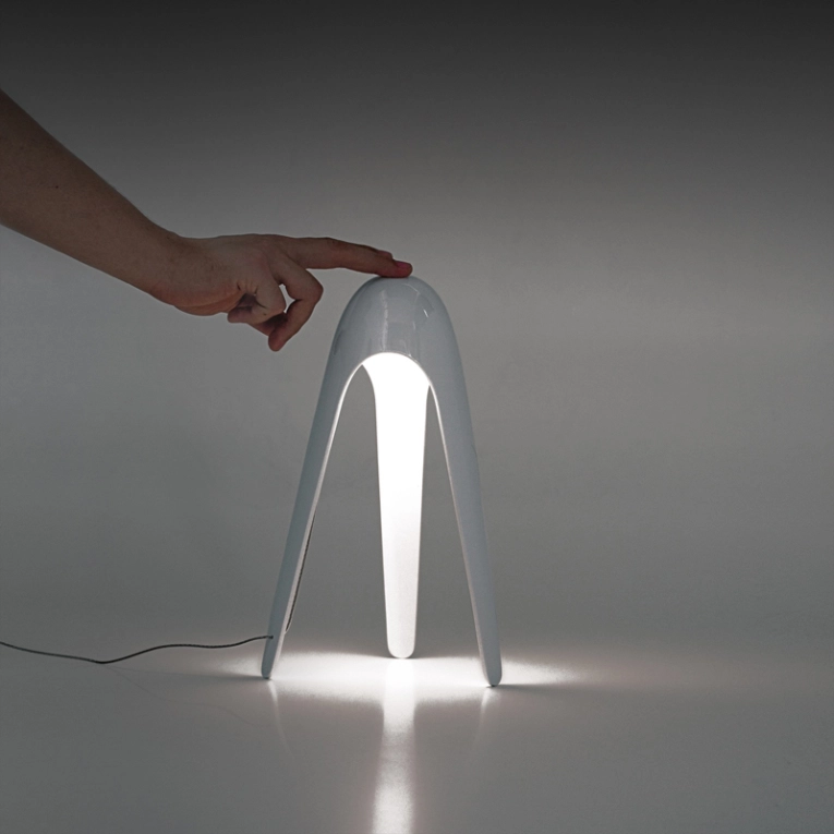 Lampe à poser CYBORG Bleu clair MARTINELLI LUCE