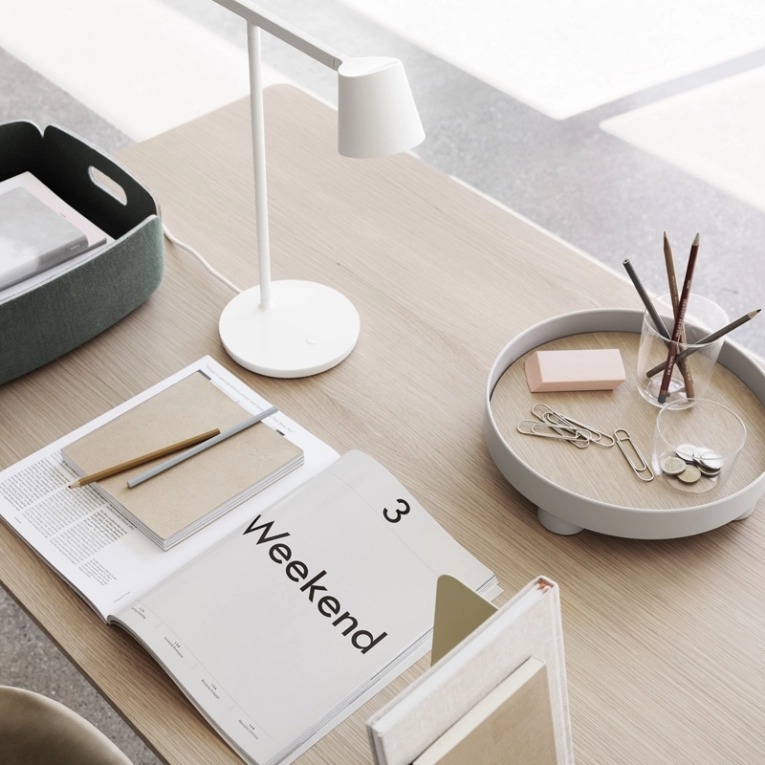 Lampe de bureau TIP TABLE LAMP Vert clair  MUUTO
