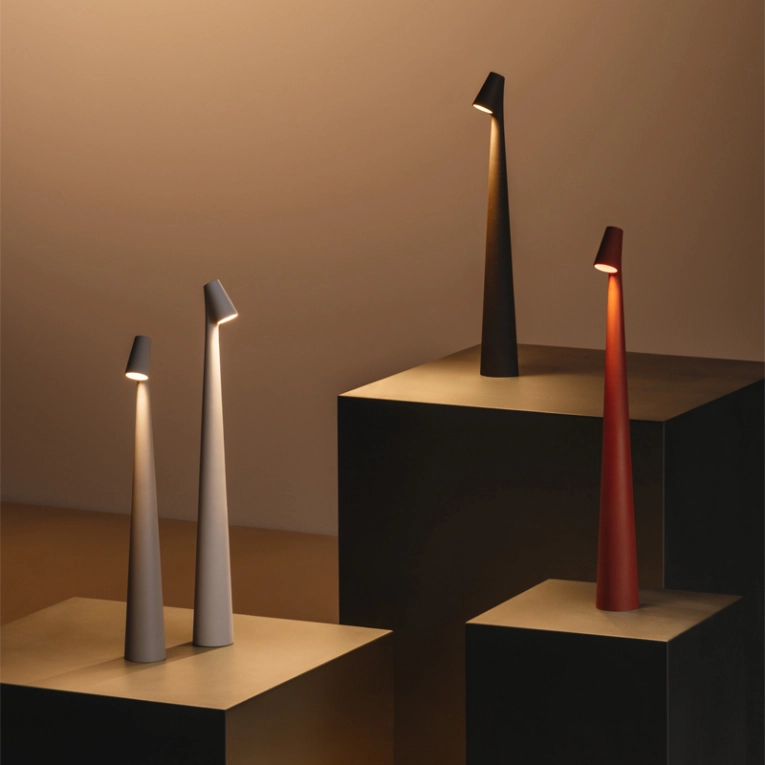 Lampe à poser AFRICA H 40 Beige M1 VIBIA