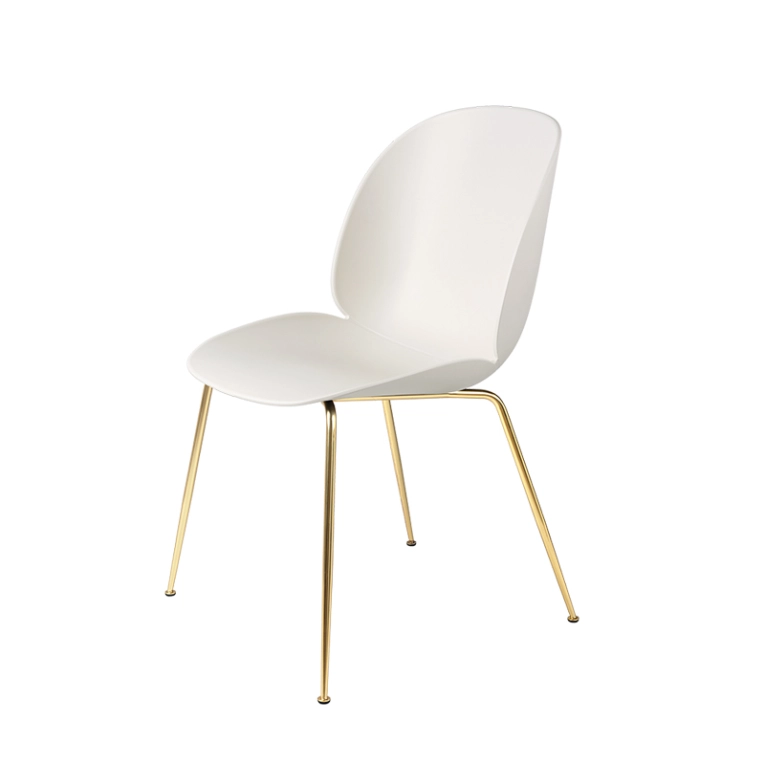 Chaise BEETLE Blanc albâtre GUBI