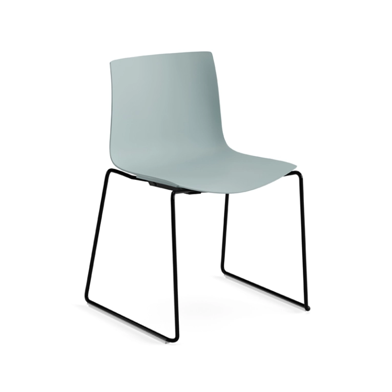 Chaise CATIFA 46 piètement luge Bleu pétrole ARPER