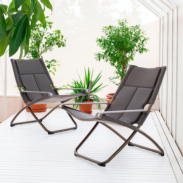 Bain de soleil, chaise longue et hamac SNOOZE COSY Bronze Poli / Gris Foncé EMU