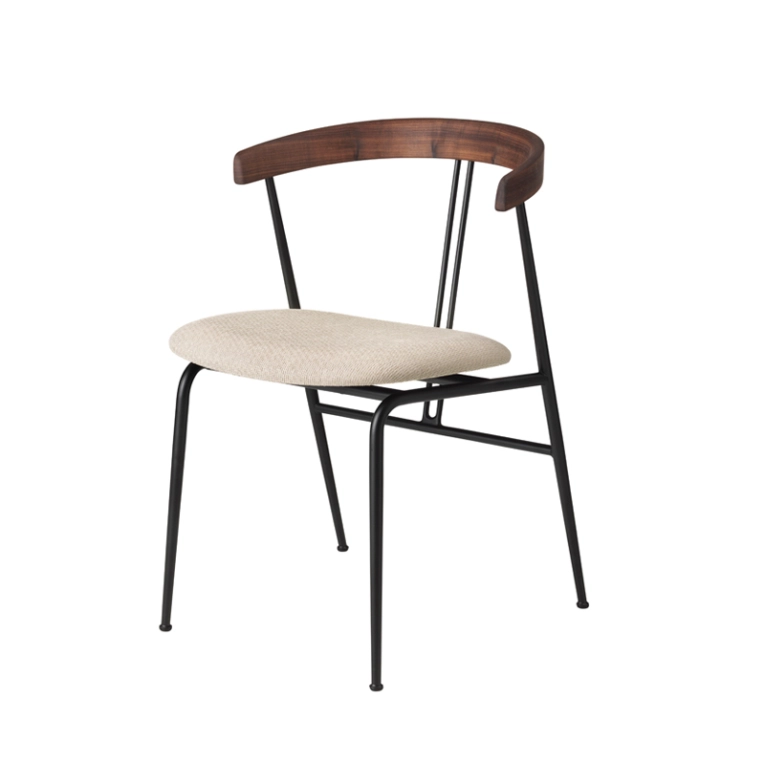Chaise VIOLIN dossier noyer Temp 61168 GUBI