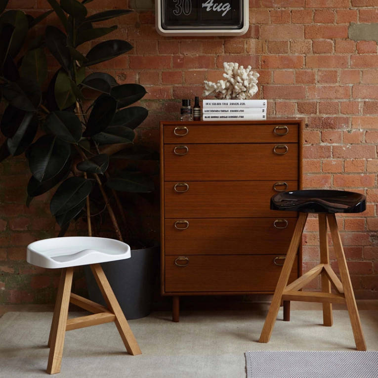 Tabouret HEIDI Noir ESTABLISHED & SONS