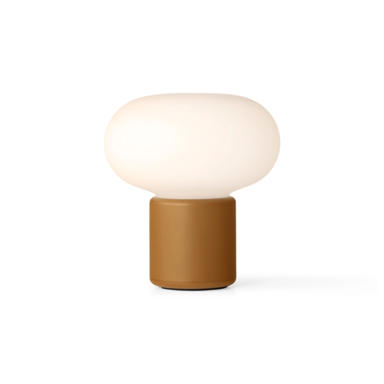 Lampe à poser KARL-JOHAN PORTABLE Jaune ocre NEW WORKS