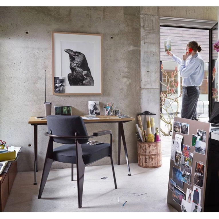 Bureau COMPAS DIRECTION Rouge japonais VITRA
