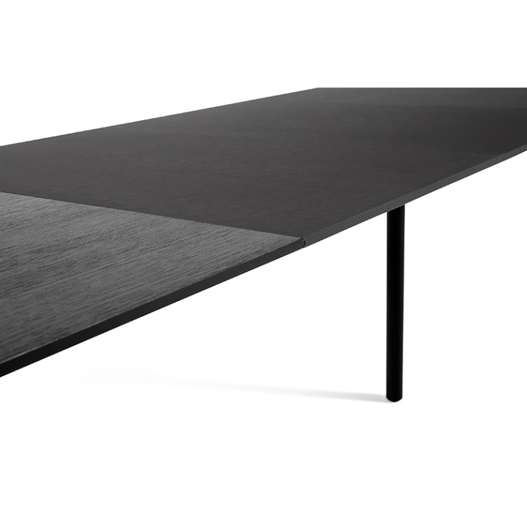 Table CPH 30 EXTENDABLE Chêne noir vernis à base d'eau HAY