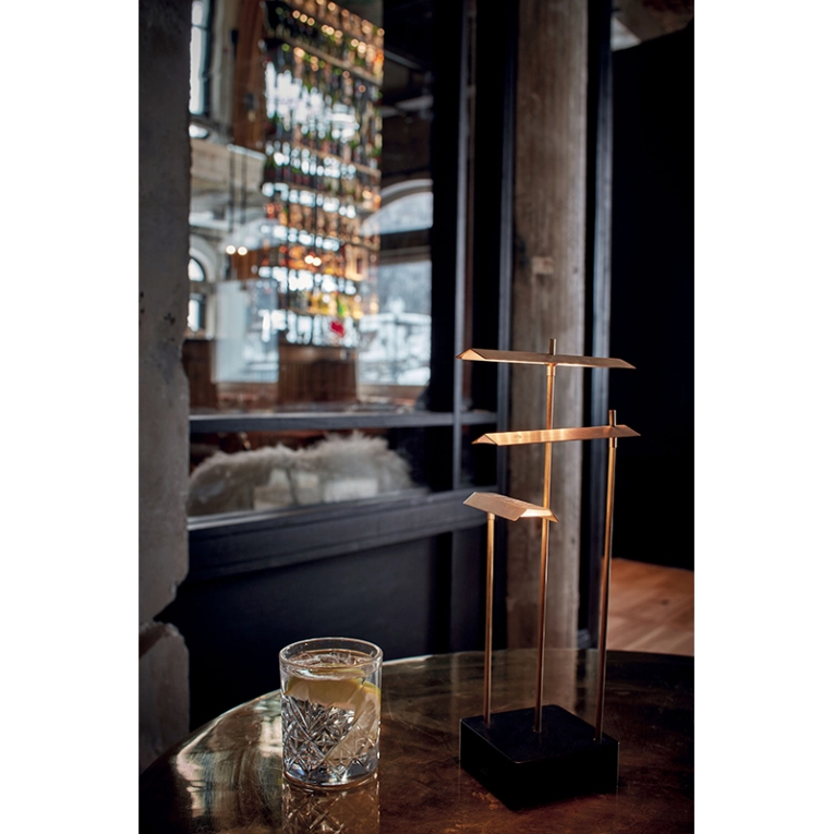 Lampe de bureau KNOKKE Métal doré DCW EDITIONS
