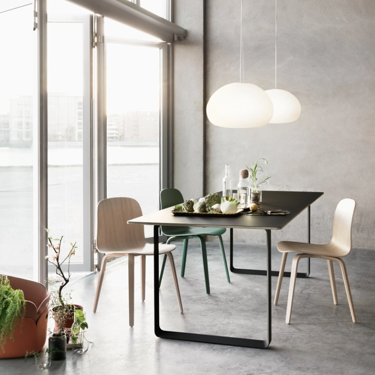 Suspension FLUID  Ø 23 Blanc opalin MUUTO