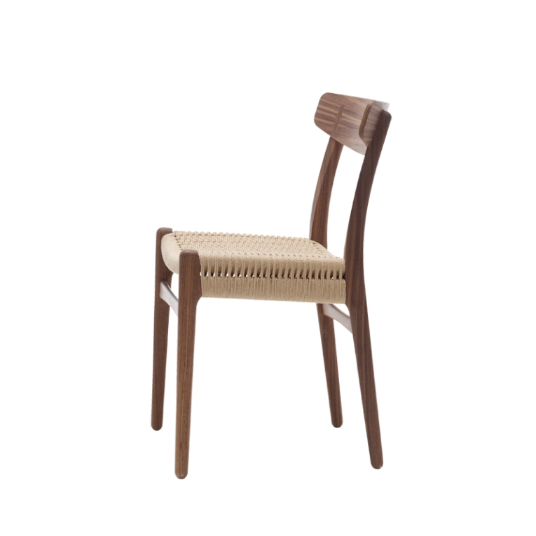 Chaise CH23 Noyer huilé/ corde naturelle CARL HANSEN