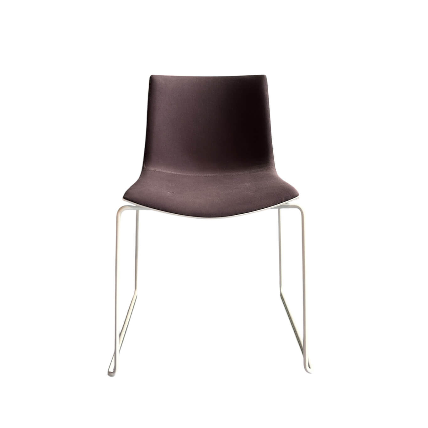 Chaise CATIFA 46 Piètement luge marron ARPER