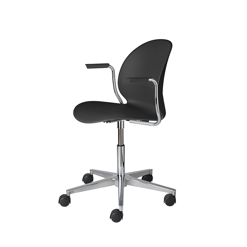 Chaise N02 RECYCLE avec accoudoirs et roulettes Noir FRITZ HANSEN