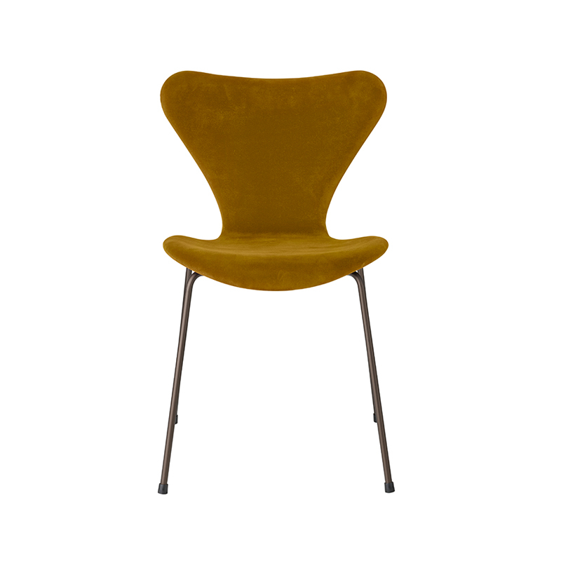 Chaise SERIE 7 VELVET EDITION Ocre FRITZ HANSEN