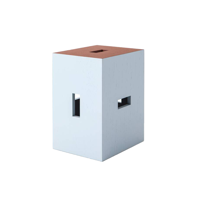Tabouret LC14 NANTES REZE Marron et bleu CASSINA