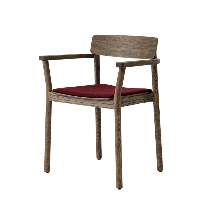 Chaise BETTY TK11 tissu Chêne fumé/Hallingdal 0694 AND TRADITION