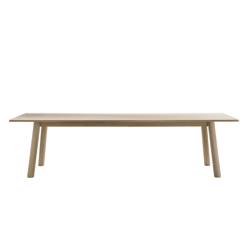 Table BULL B&B ITALIA