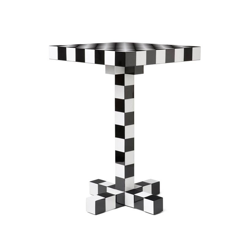 Table d'appoint guéridon CHESS Noir, blanc MOOOI