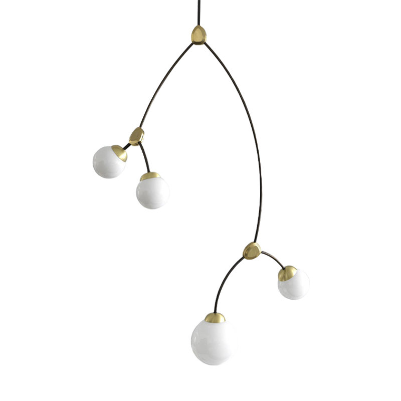 Suspension IVY 4 Blanc opalin/ laiton CTO LIGHTING