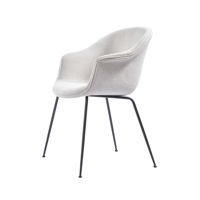 Chaise BAT DINING Light Bouclé Light Bouclé 001 GUBI