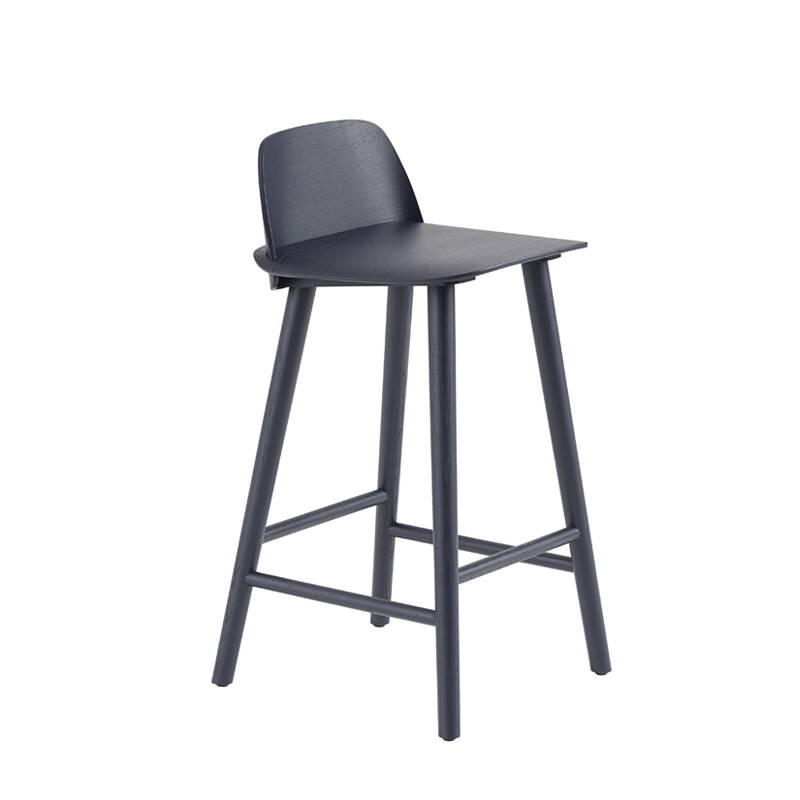 Tabouret haut NERD BARSTOOL Noir MUUTO