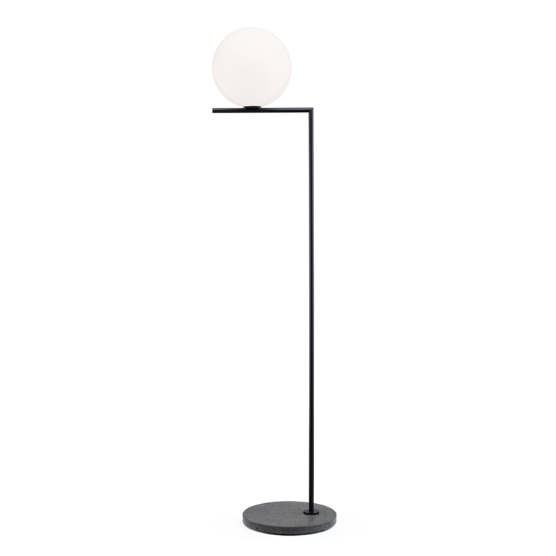 Lampadaire IC F2 OUTDOOR Noir/ lave noire FLOS