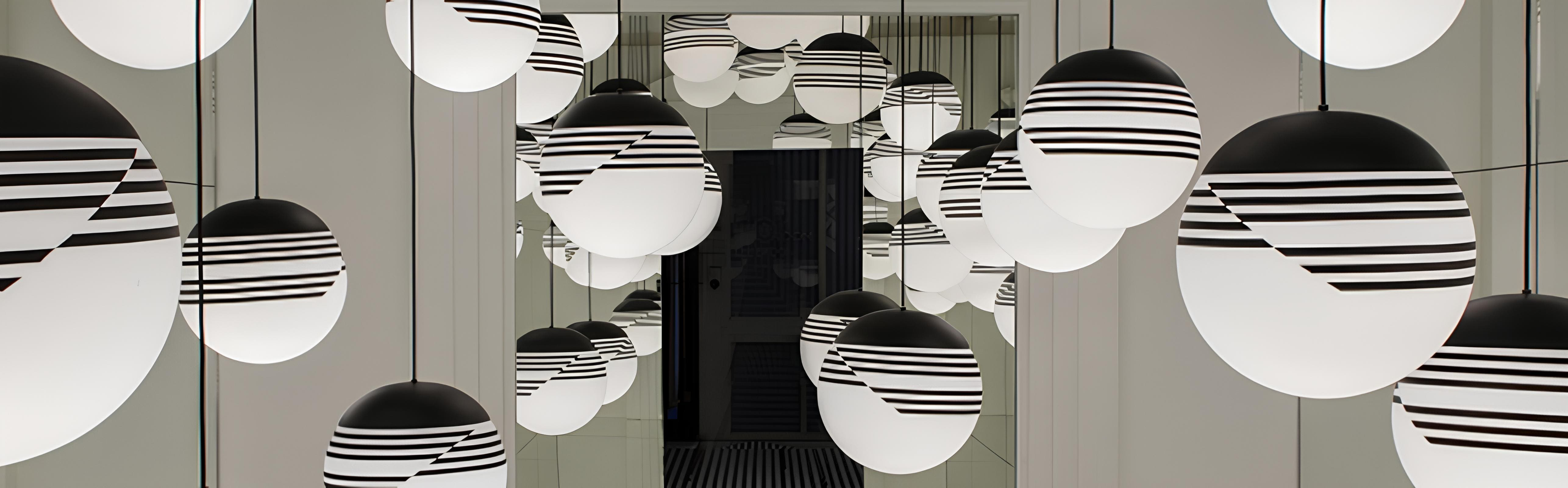 LEE BROOM